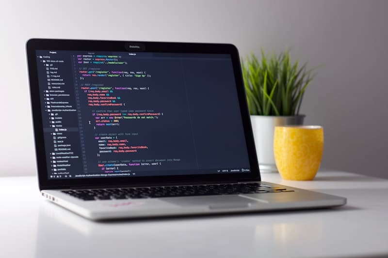 Automating Zero-Downtime Kubernetes Deployments for Enterprise SaaS